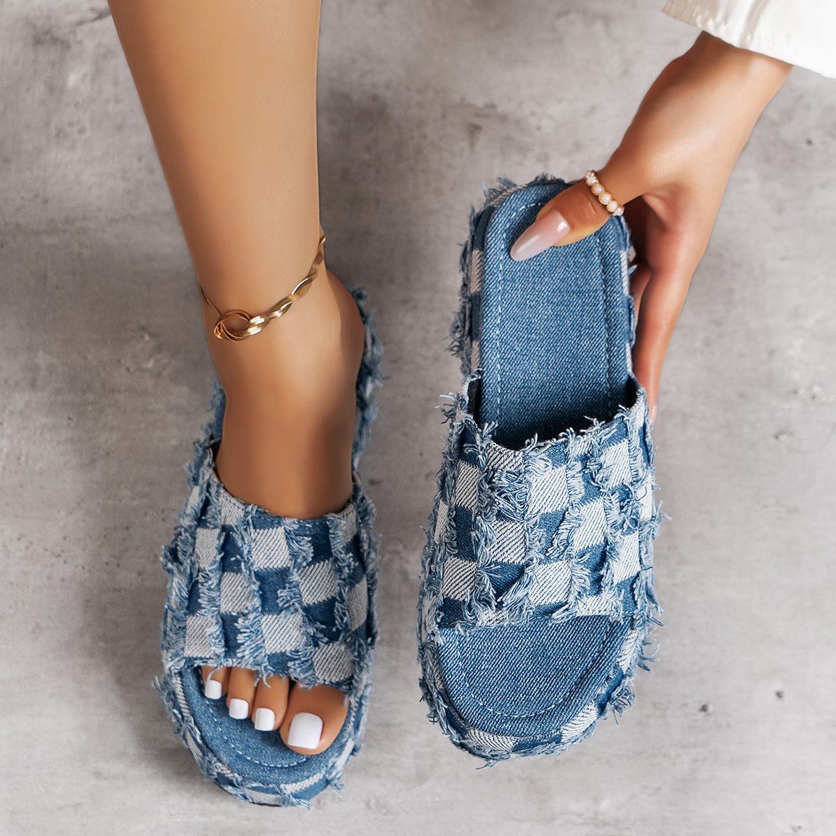 Plaid PU Leather Platform Sandals - TheMcMillionairesCollection