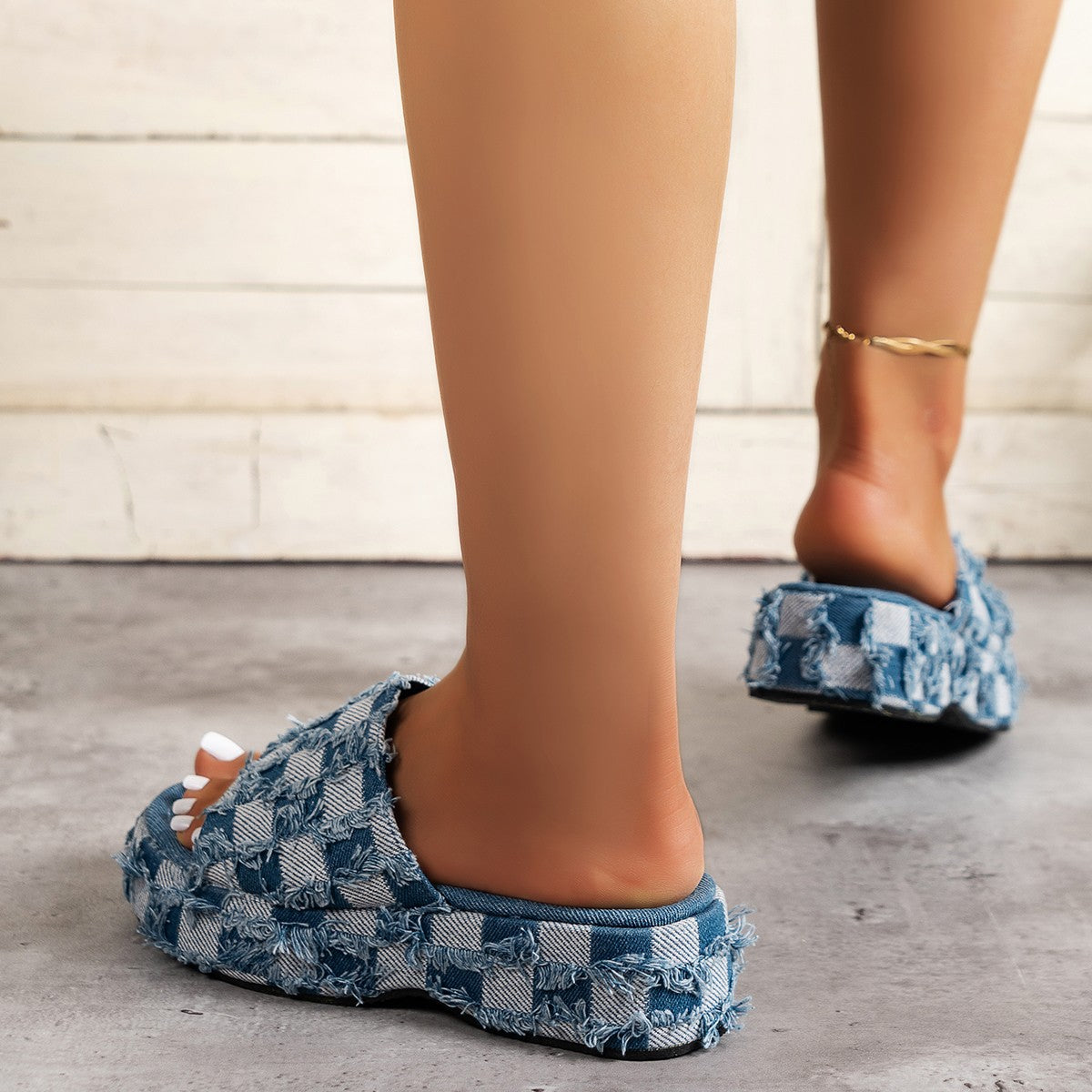 Plaid PU Leather Platform Sandals - TheMcMillionairesCollection